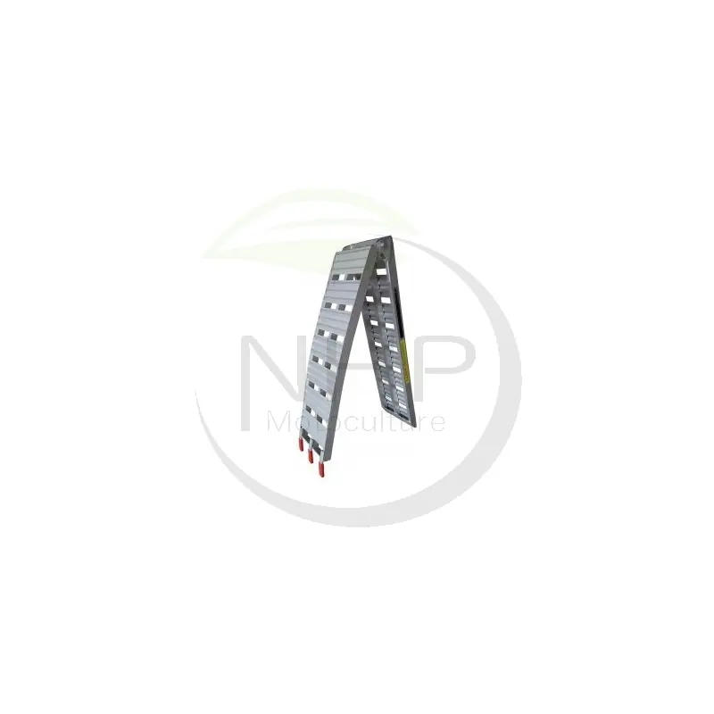 Solde PAIRE DE RAMPES – ALUMINIUM – PLIABLE EN 2 SECTIONS – LONGUEUR 225CM – LARGEUR 28CM –