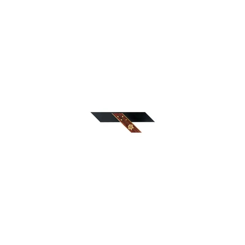 EQUERRE D’ONGLET Marque